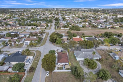 Villa ou maison à vendre à Homestead, Floride: 4 chambres, 136.57 m2 № 2024893 - photo 28