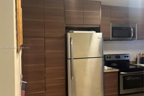 Copropriété à vendre à Pembroke Pines, Floride: 2 chambres, 108.7 m2 № 1958405 - photo 7