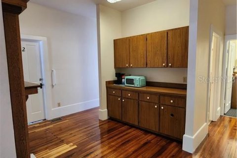 Immobilier commercial à louer à Inverness, Floride: 140.47 m2 № 2105290 - photo 3