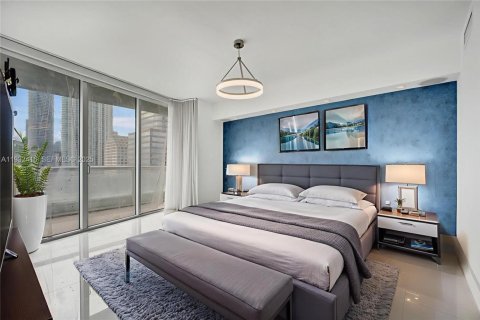 Снять в аренду кондоминиум в Майами, Флорида 3 спальни, 173.73м2, № 1991757 - фото 11