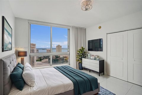 Снять в аренду кондоминиум в Майами, Флорида 3 спальни, 173.73м2, № 1991757 - фото 14