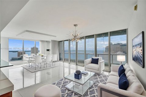 Снять в аренду кондоминиум в Майами, Флорида 3 спальни, 173.73м2, № 1991757 - фото 5