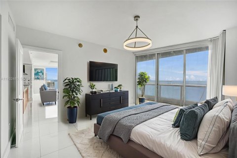 Снять в аренду кондоминиум в Майами, Флорида 3 спальни, 173.73м2, № 1991757 - фото 8