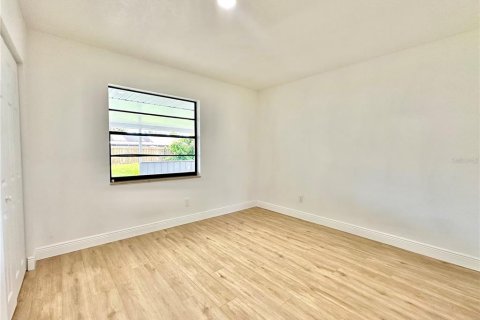 Casa en alquiler en Edgewater, Florida, 3 dormitorios, 159.42 m2 № 1880992 - foto 10