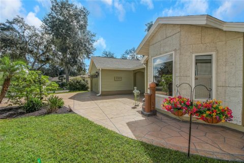 Casa en venta en The Villages, Florida, 3 dormitorios, 212.37 m2 № 2386581 - foto 9