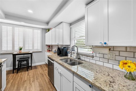 Copropriété à vendre à Clearwater, Floride: 2 chambres, 111.48 m2 № 2330101 - photo 6