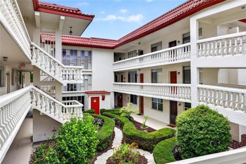 Copropriété à vendre à Clearwater, Floride: 2 chambres, 111.48 m2 № 2330101 - photo 19