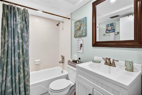 Copropriété à vendre à Clearwater, Floride: 2 chambres, 111.48 m2 № 2330101 - photo 17