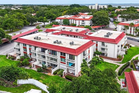 Copropriété à vendre à Clearwater, Floride: 2 chambres, 111.48 m2 № 2330101 - photo 20