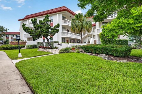 Copropriété à vendre à Clearwater, Floride: 2 chambres, 111.48 m2 № 2330101 - photo 2