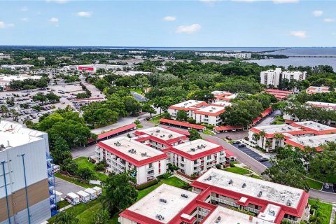 Copropriété à vendre à Clearwater, Floride: 2 chambres, 111.48 m2 № 2330101 - photo 22