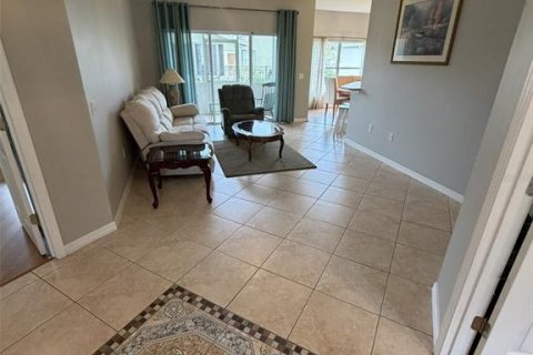 Villa ou maison à vendre à Poinciana, Floride: 2 chambres, 133.78 m2 № 2410295 - photo 3