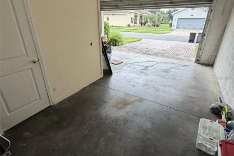 Villa ou maison à vendre à Poinciana, Floride: 2 chambres, 133.78 m2 № 2410295 - photo 19
