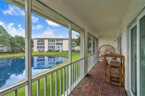 Copropriété à vendre à Coconut Creek, Floride: 1 chambre, 69.49 m2 № 2001193 - photo 19