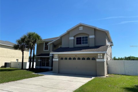 House in Orlando, Florida 4 bedrooms, 222.97 sq.m. № 2381212