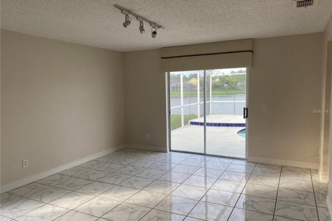 House in Orlando, Florida 4 bedrooms, 222.97 sq.m. № 2381212 - photo 6