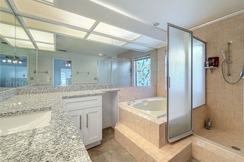 Villa ou maison à vendre à Plant City, Floride: 5 chambres, 286.51 m2 № 1912201 - photo 25
