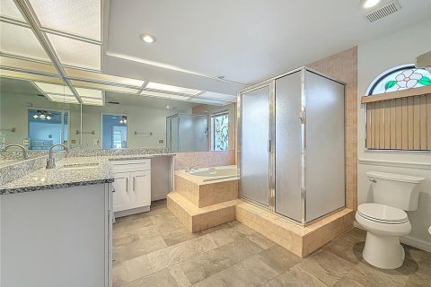 Villa ou maison à vendre à Plant City, Floride: 5 chambres, 286.51 m2 № 1912201 - photo 24