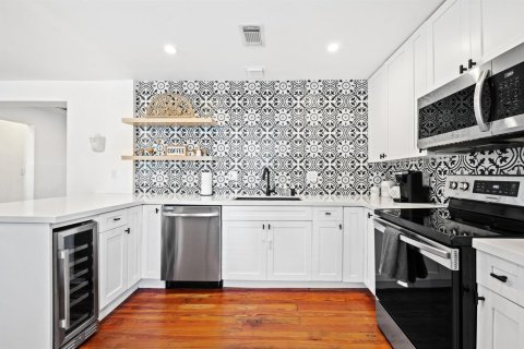 Villa ou maison à vendre à Fort Lauderdale, Floride: 2 chambres, 87.61 m2 № 2086019 - photo 8