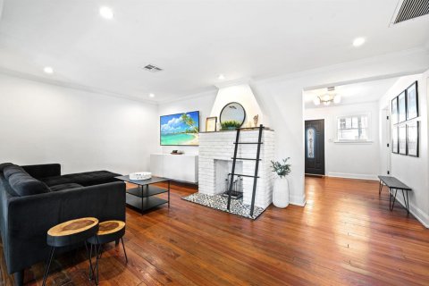 Villa ou maison à vendre à Fort Lauderdale, Floride: 2 chambres, 87.61 m2 № 2086019 - photo 5