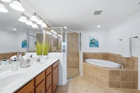 Condo in Venice, Florida, 3 bedrooms № 2396413 - photo 21