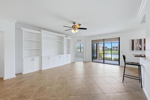 Condo in Venice, Florida, 3 bedrooms № 2396413 - photo 4