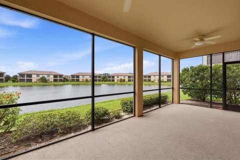 Condo in Venice, Florida, 3 bedrooms № 2396413 - photo 30