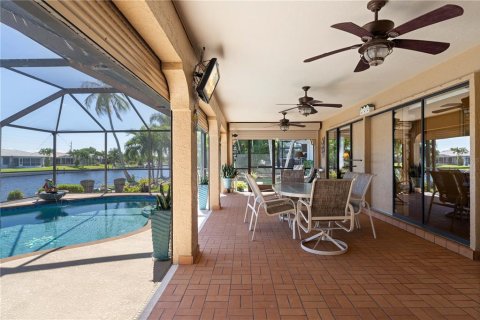 Villa ou maison à vendre à Punta Gorda, Floride: 3 chambres, 178.09 m2 № 2437849 - photo 19