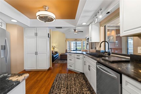 Villa ou maison à vendre à Punta Gorda, Floride: 3 chambres, 178.09 m2 № 2437849 - photo 8