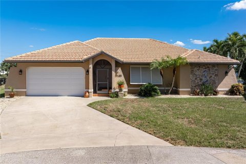 Villa ou maison à vendre à Punta Gorda, Floride: 3 chambres, 178.09 m2 № 2437849 - photo 9