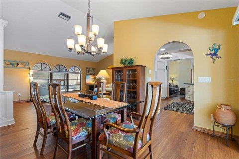 Villa ou maison à vendre à Punta Gorda, Floride: 3 chambres, 178.09 m2 № 2437849 - photo 3