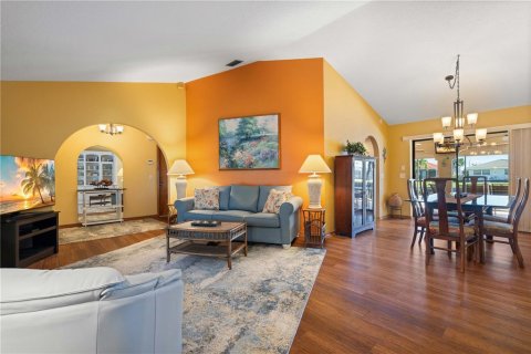 Villa ou maison à vendre à Punta Gorda, Floride: 3 chambres, 178.09 m2 № 2437849 - photo 12