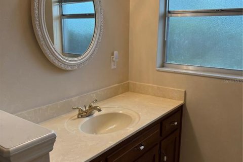 Casa en venta en Orlando, Florida, 4 dormitorios, 238.29 m2 № 1907549 - foto 28