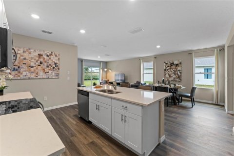 Villa ou maison à vendre à Kissimmee, Floride: 5 chambres, 227.33 m2 № 1873869 - photo 30