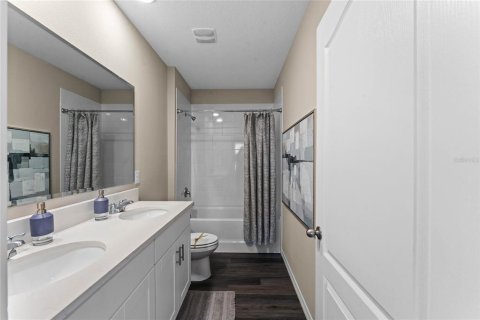 Villa ou maison à vendre à Kissimmee, Floride: 5 chambres, 227.33 m2 № 1873869 - photo 24