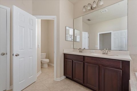 Villa ou maison à vendre à Winter Haven, Floride: 3 chambres, 160.54 m2 № 2349884 - photo 21