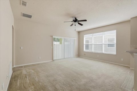 Villa ou maison à vendre à Winter Haven, Floride: 3 chambres, 160.54 m2 № 2349884 - photo 2