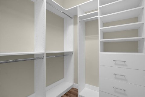 Снять в аренду таунхаус в Лейк-Мэри, Флорида 4 спальни, 232.16м2, № 1912835 - фото 13