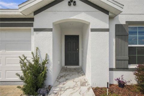 Villa ou maison à vendre à Ocala, Floride: 3 chambres, 155.15 m2 № 2402816 - photo 4