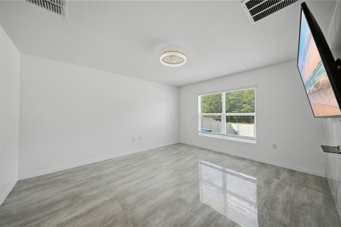 Villa ou maison à vendre à Ocala, Floride: 3 chambres, 155.15 m2 № 2402816 - photo 18
