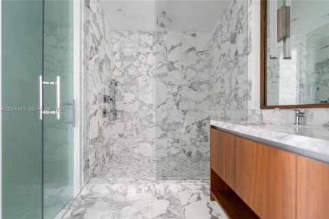 Copropriété à vendre à Miami, Floride: 3 chambres, 195.84 m2 № 2089698 - photo 25