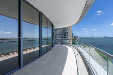 Copropriété à vendre à Miami, Floride: 3 chambres, 195.84 m2 № 2089698 - photo 4