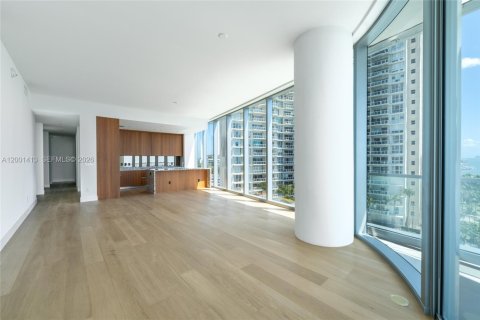 Copropriété à vendre à Miami, Floride: 3 chambres, 195.84 m2 № 2089698 - photo 14
