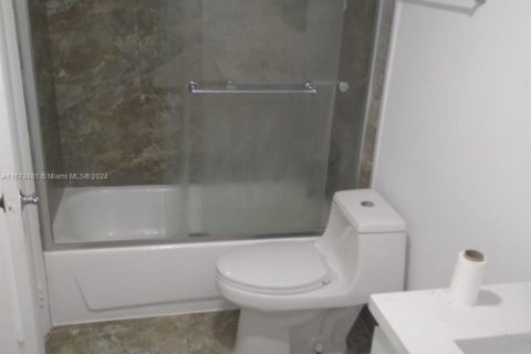 Купить кондоминиум в Майами, Флорида 1 спальня, 76.74м2, № 1875241 - фото 4
