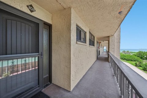 Copropriété à vendre à Sarasota, Floride: 2 chambres, 153.29 m2 № 1857649 - photo 19