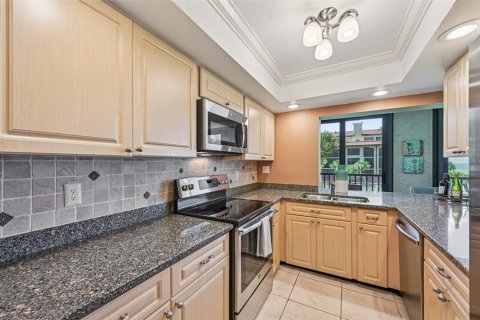 Copropriété à vendre à Sarasota, Floride: 2 chambres, 153.29 m2 № 1857649 - photo 29
