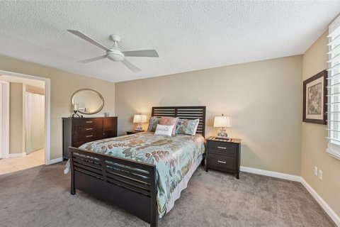 Copropriété à vendre à Sarasota, Floride: 2 chambres, 153.29 m2 № 1857649 - photo 9