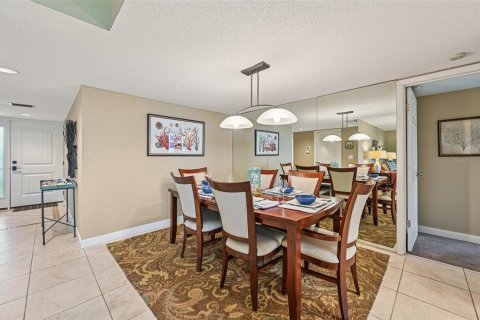 Copropriété à vendre à Sarasota, Floride: 2 chambres, 153.29 m2 № 1857649 - photo 22