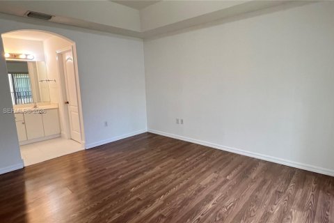 Copropriété à louer à Cutler Bay, Floride: 3 chambres, 128.48 m2 № 2265489 - photo 19