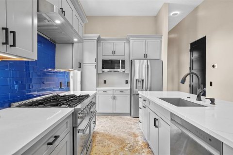 Casa en alquiler en Sarasota, Florida, 5 dormitorios, 233.18 m2 № 1913547 - foto 11